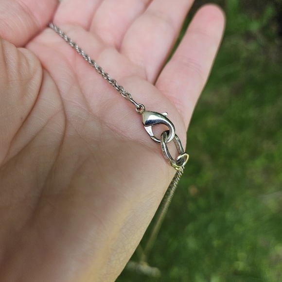 gold tone clear and green rhinestone bug pendant necklace - Picture 3 of 4